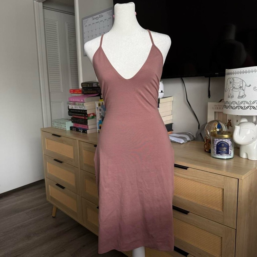 mauve bodycon midi dress